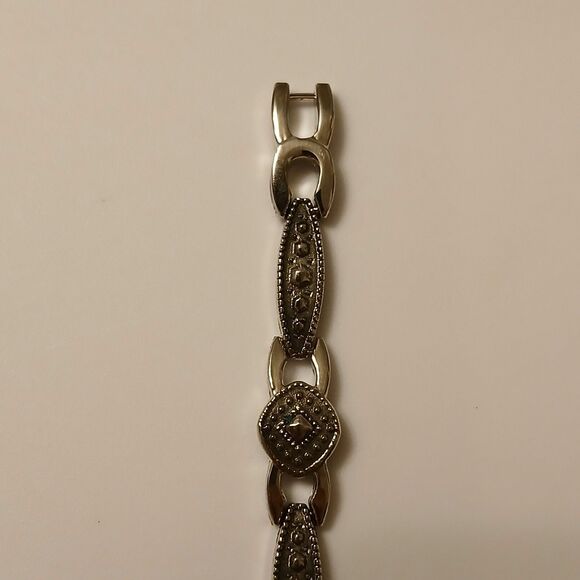 Vintage Cote d'Azur Silver Tone Mother of Pearl Dial Quartz Ladies Watch Sz. 7" - Picture 14 of 16